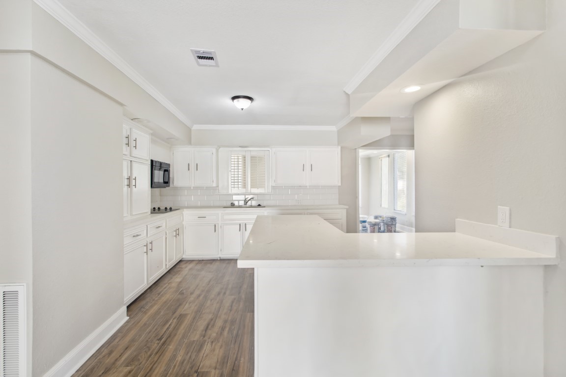 208 Preston Street La Marque, TX 77568 - Photo 18 of 34