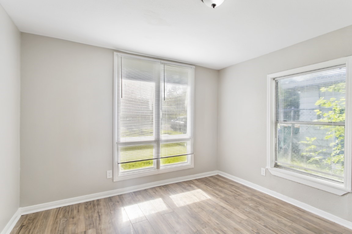 208 Preston Street La Marque, TX 77568 - Photo 10 of 34