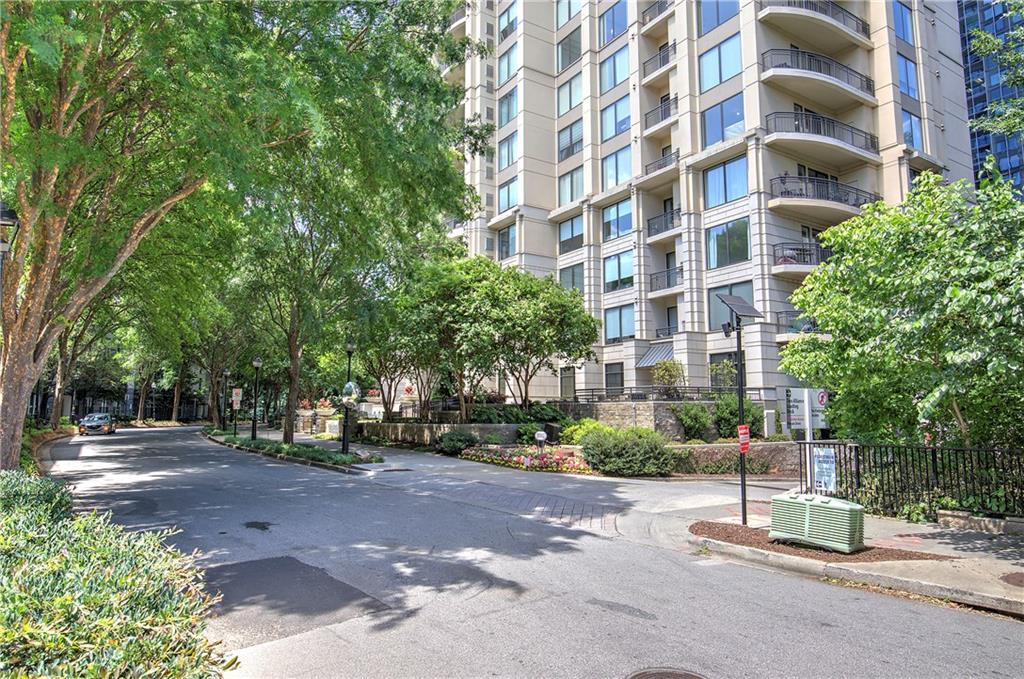3445 Stratford Road Northeast, Unit 1107 Atlanta, GA 30326 - Photo 51 of 52