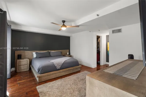 $4,400 | 1005 8th Street, Unit 206, Miami Beach, FL 33139