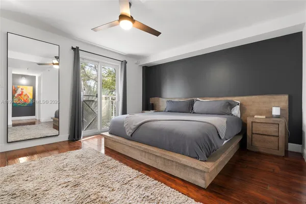 $4,400 | 1005 8th Street, Unit 206, Miami Beach, FL 33139