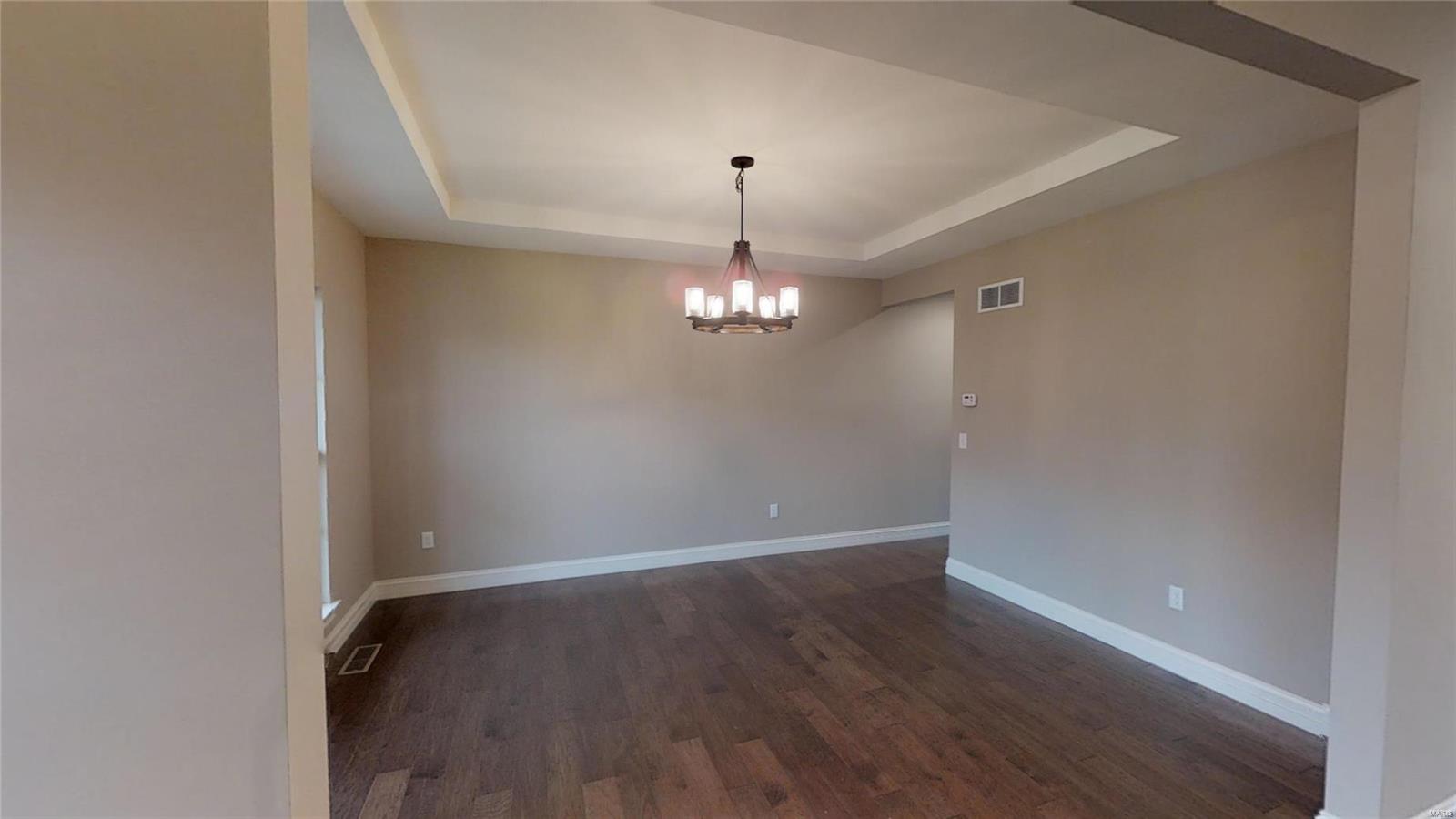 737 Alexander Mark Way Manchester, MO 63021 - Photo 3 of 22 Gallery Image 3
