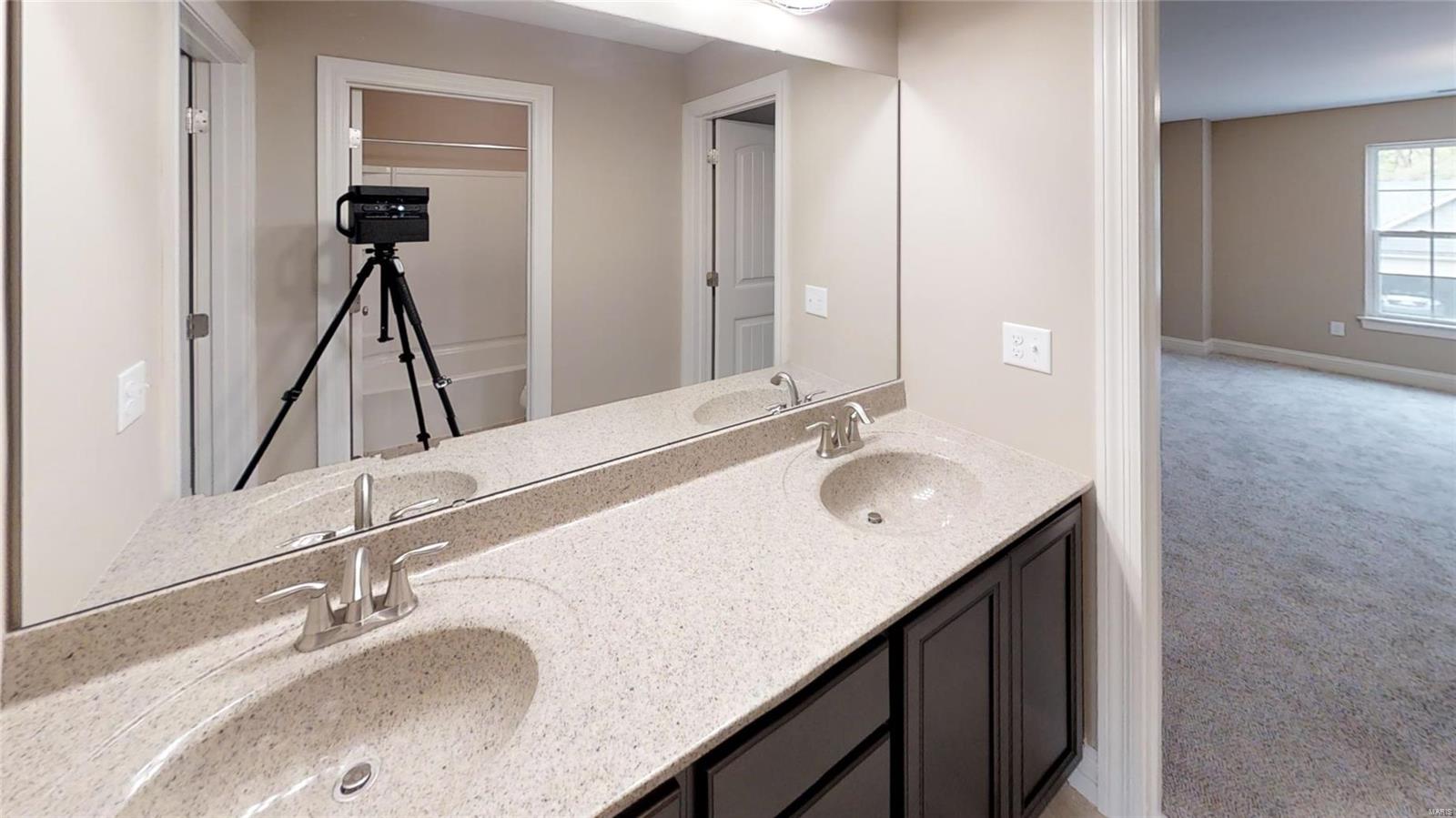 737 Alexander Mark Way Manchester, MO 63021 - Photo 9 of 22 Gallery Image 9