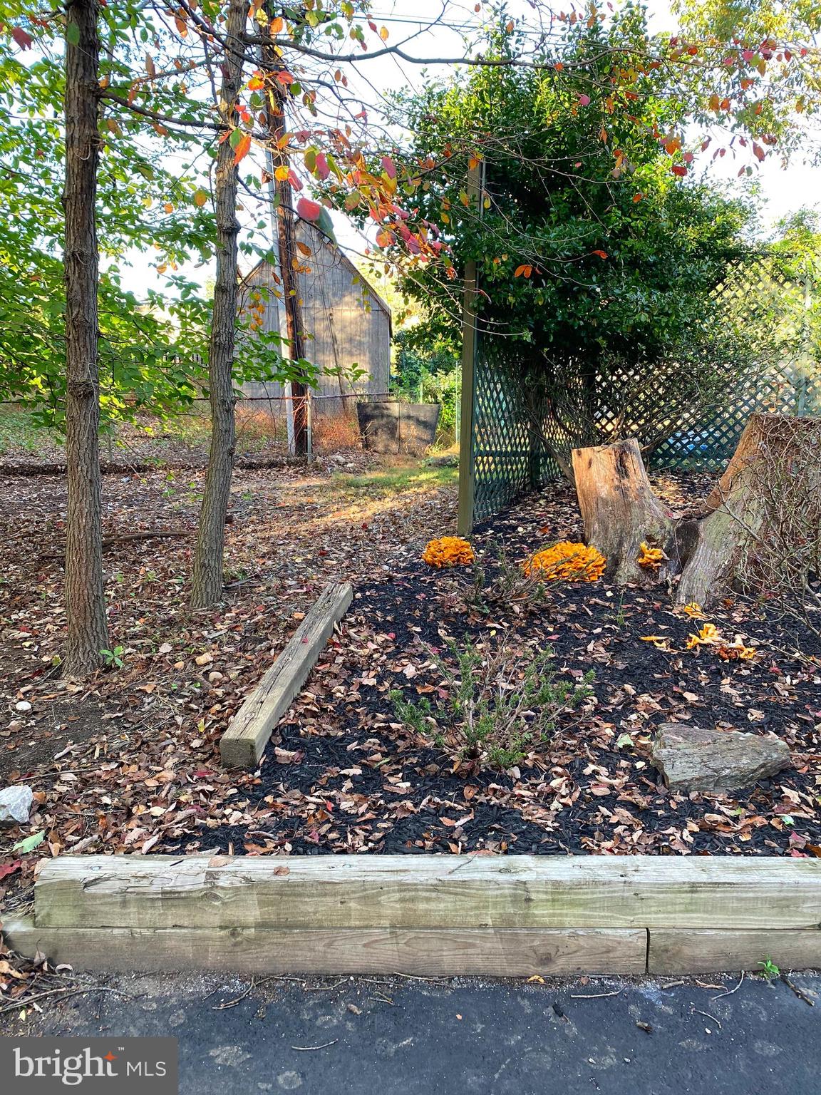 4650 Roundhill Road Ellicott City, MD 21043 - Photo 5 of 29 Gallery Image 5