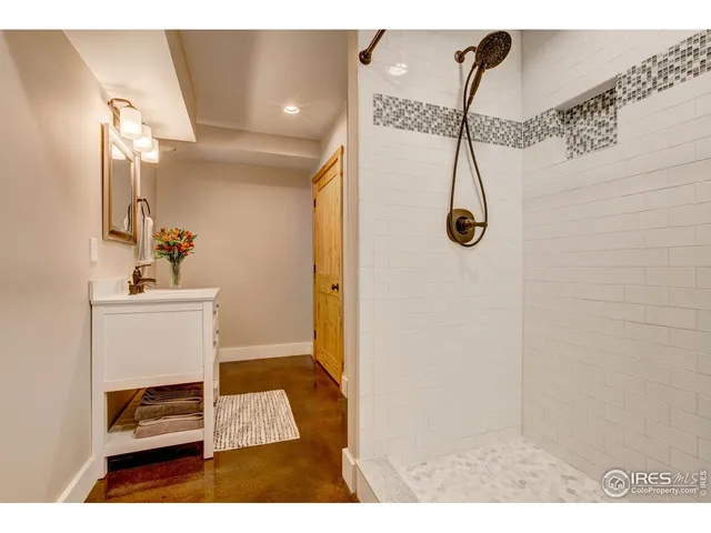 $1,250,000 | 972 Aspen Drive, Lyons, CO 80540