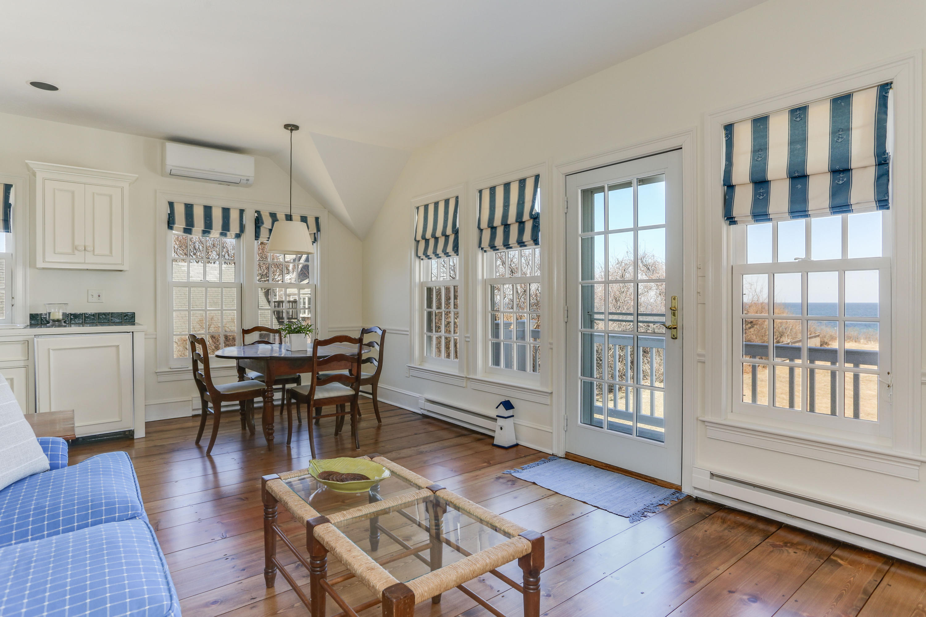 37 Schooner Road Dennis, MA 02638 - Photo 31 of 40 Guest Living Area
