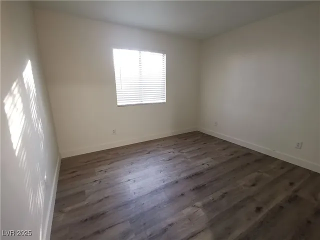 $1,800 | 8229 Willeta Avenue, Las Vegas, NV 89145