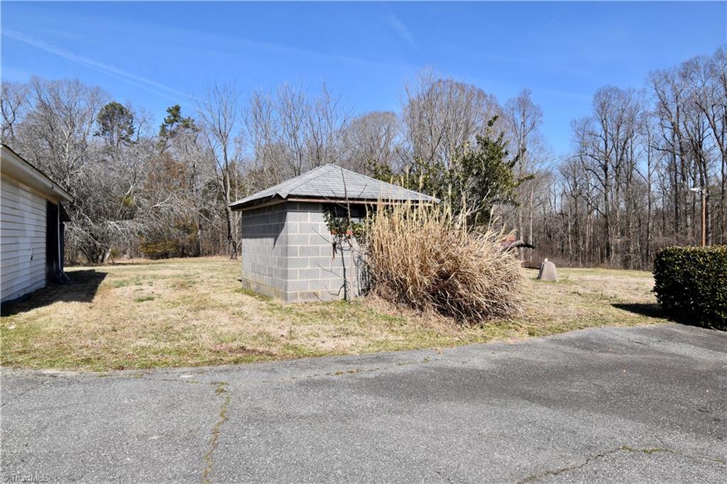 6328 Monnett Road Climax, NC 27233 - Photo 21 of 47 Gallery Image 21