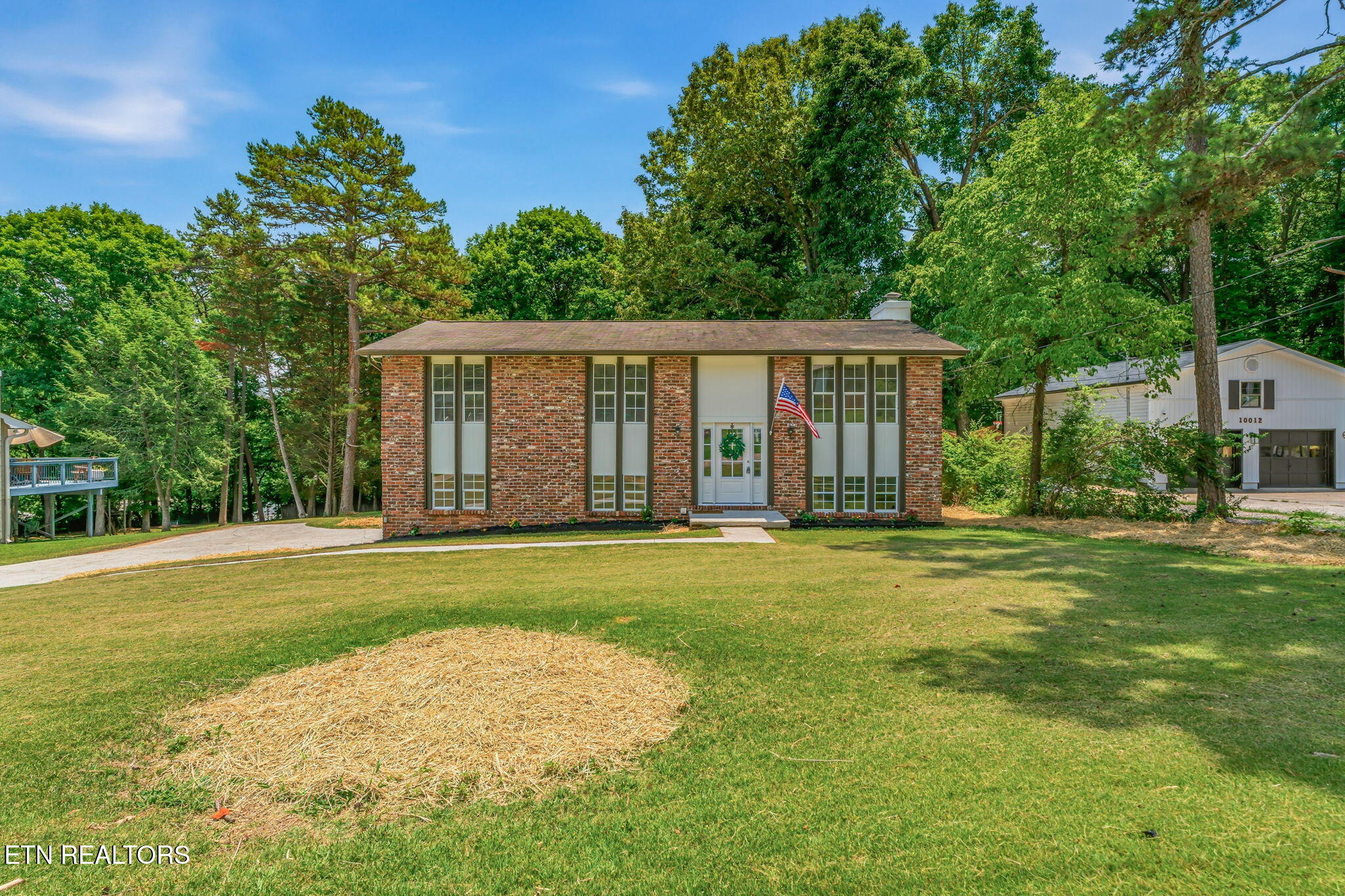 10008 Bluegrass Road Knoxville, TN 37922 - Photo 5 of 43 5-web-or-mls-10008 Bluegrass Road-6