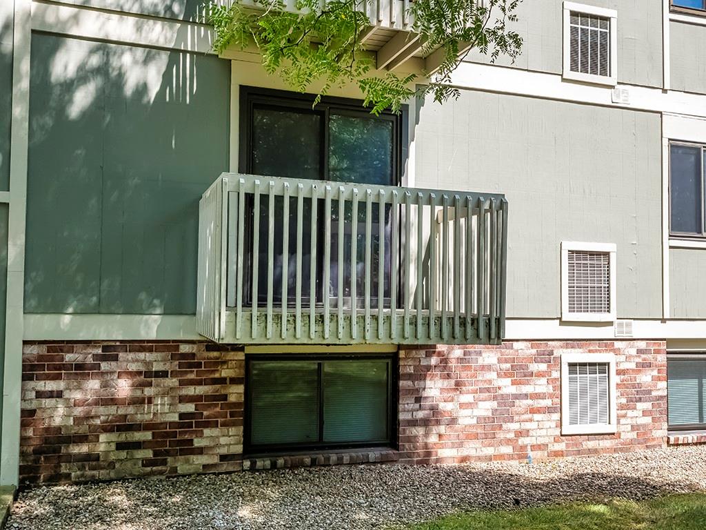 2461 Brook Ledge Road, Unit A24 Bridgeville, PA 15017 - Photo 12 of 15