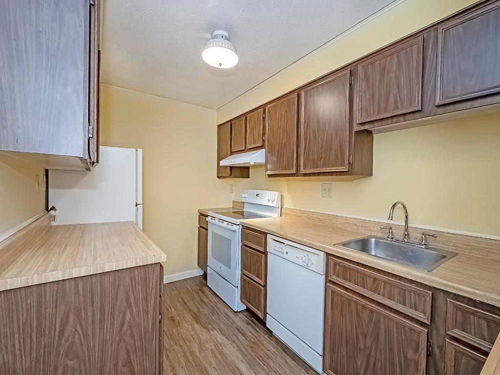 2461 Brook Ledge Road, Unit A24 Bridgeville, PA 15017 - Photo 5 of 15