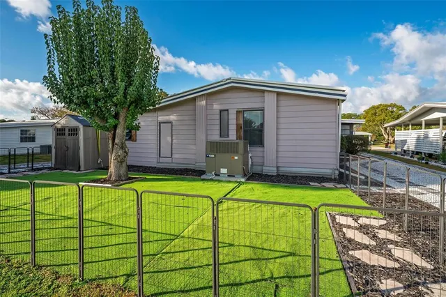 $238,000 | 1342 Elkhart Circle, Tavares, FL 32778