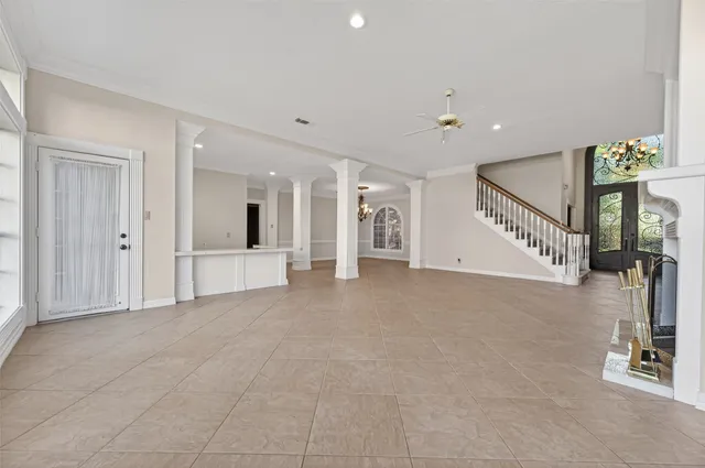 $900,000 | 20106 Ambervine Circle, Katy, TX 77450