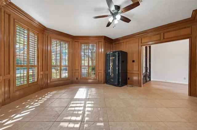 $900,000 | 20106 Ambervine Circle, Katy, TX 77450