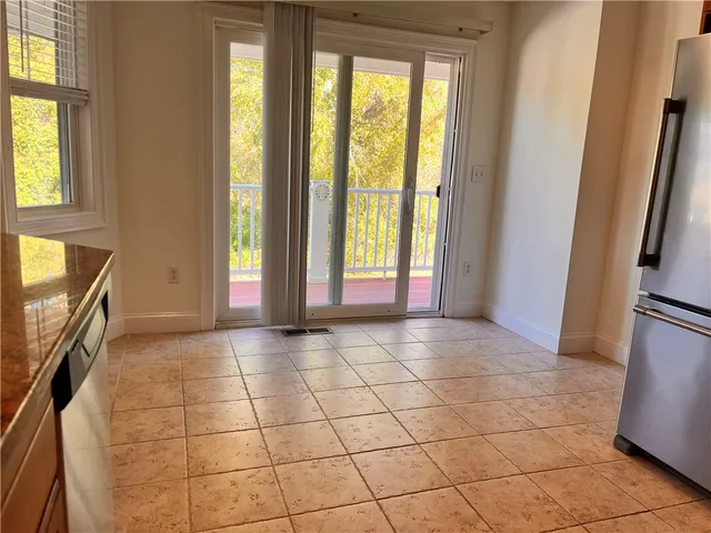 $2,800 | 33 Starr Drive West, Narragansett, RI 02882