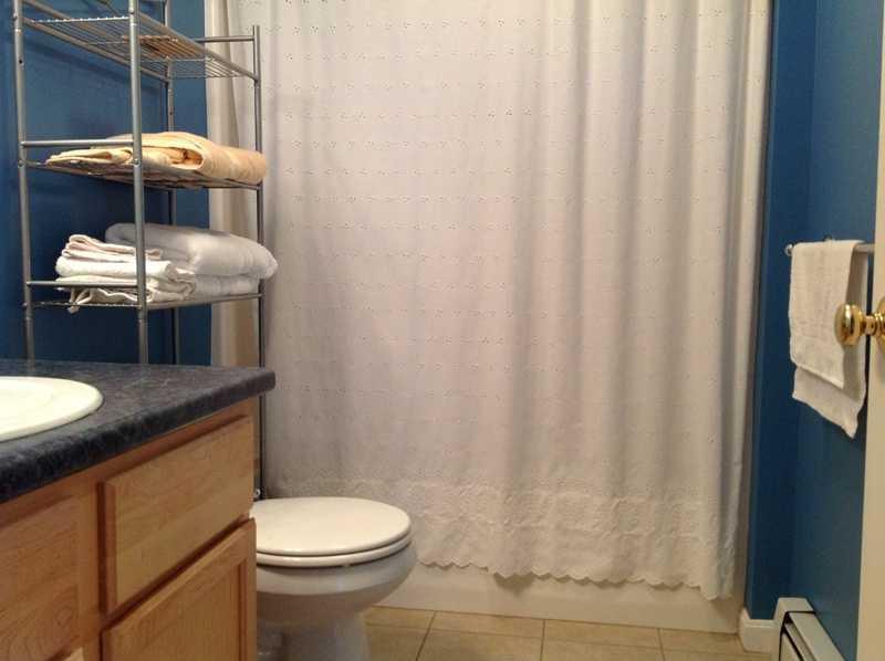 9 Cascade Road, Unit 1A Old Orchard Beach, ME 04064 - Photo 18 of 21 Bathroom.
