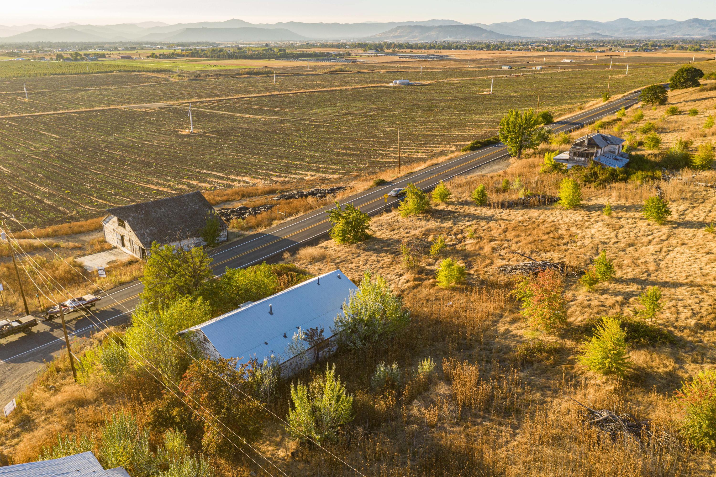 5066 North Foothill Road Medford, OR 97504 - Photo 19 of 19 East Parcel (19)