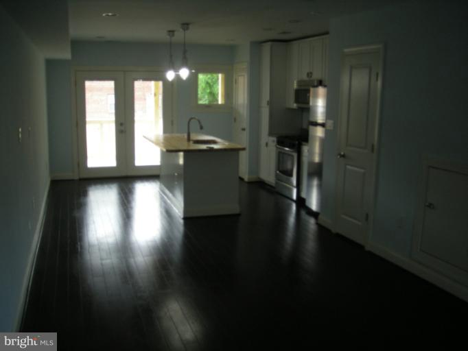 1503 First Street Southwest Washington, DC 20024 - Photo 2 of 16 Interior (General)