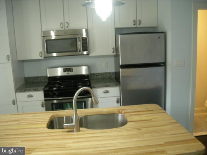 1503 First Street Southwest Washington, DC 20024 - Photo 12 of 16 Kitchen