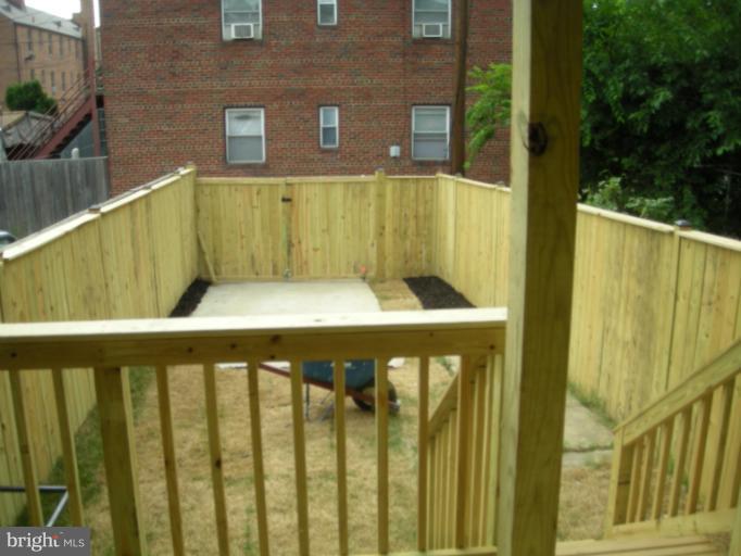 1503 First Street Southwest Washington, DC 20024 - Photo 5 of 16 1st Level Deck