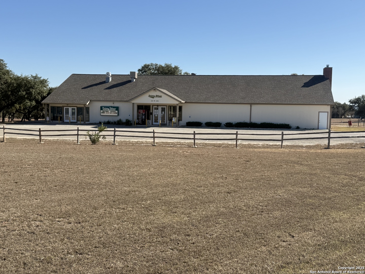 164 Private 1523 Bandera, TX 78003 - Photo 36 of 44