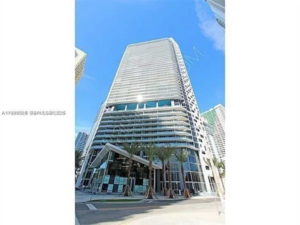 $2,550 | 1300 Brickell Bay Drive, Unit 2500, Miami, FL 33131