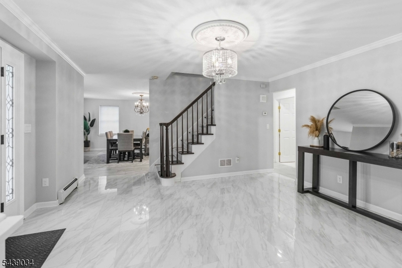 913 High Mountain Road North Haledon, NJ 07508 - Photo 5 of 42