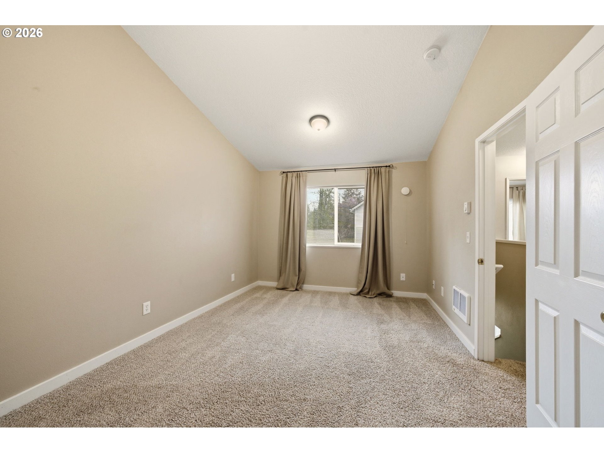 622 Northwest Hill Street Camas, WA 98607 - Photo 14 of 28