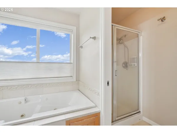 $639,000 | 15965 Leo Court, Oregon City, OR 97045