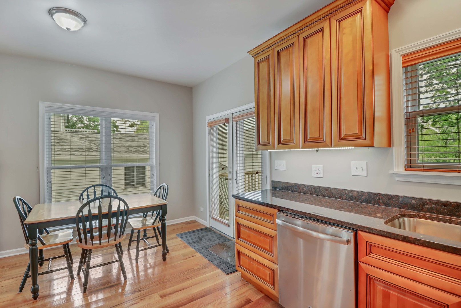 35 Rushmore Road Fox Lake, IL 60020 - Photo 6 of 23