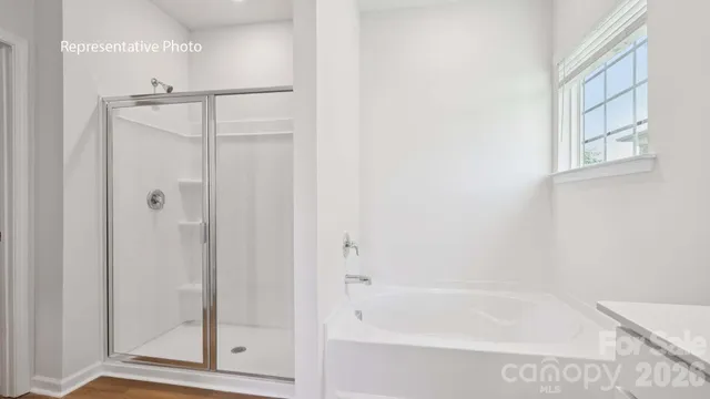 $373,590 | 756 14th Ave Court Northeast, Hickory, NC 28601