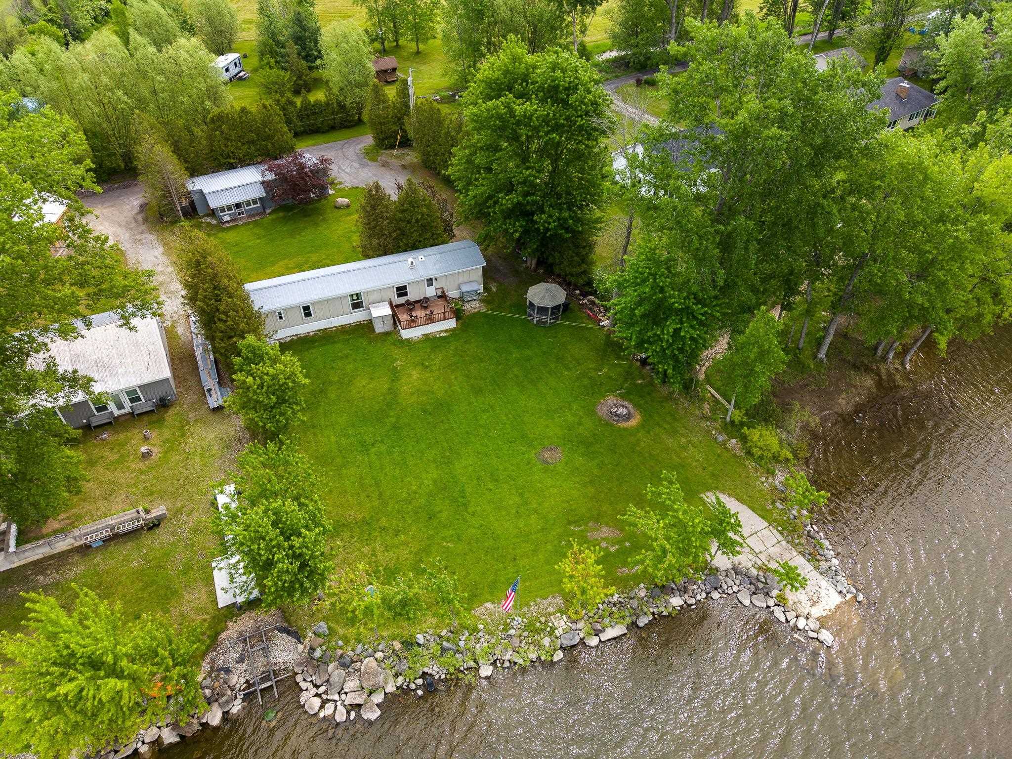 279 Hunter Road North Alburgh, VT 05440 - Photo 1 of 49
