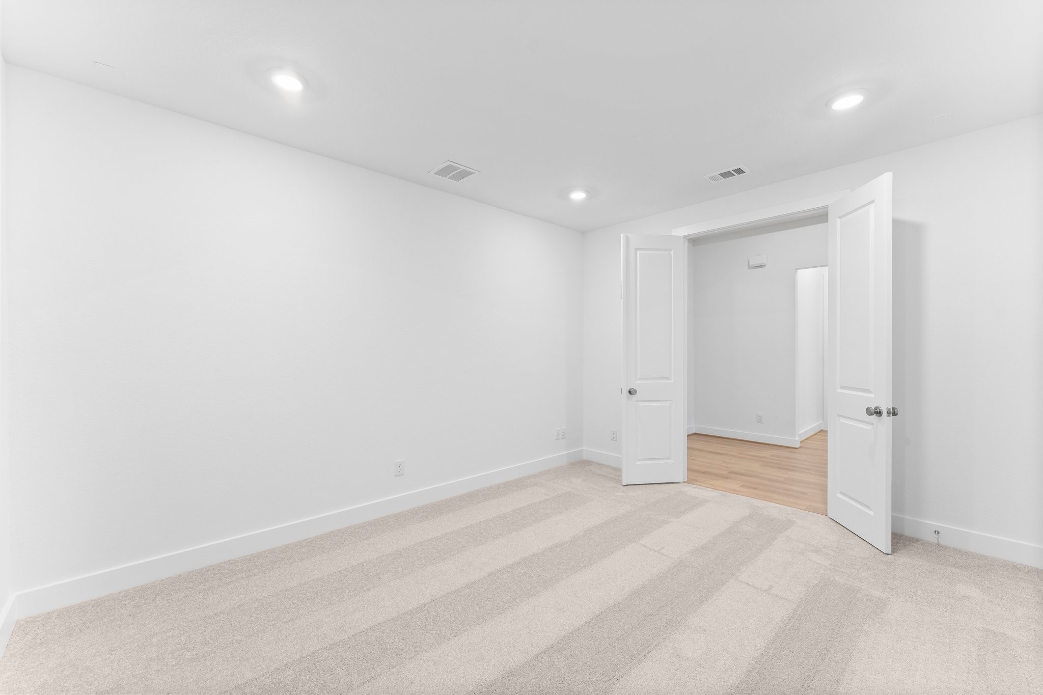 26915 Longwood Ledge Lane Spring, TX 77389 - Photo 18 of 41