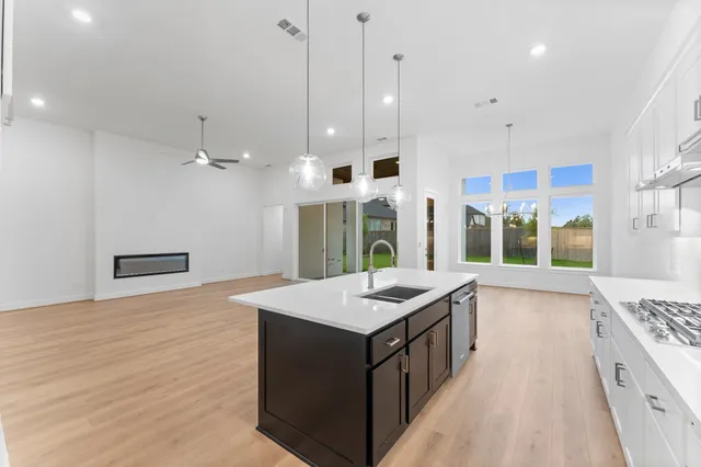 $5,350 | 26915 Longwood Ledge Lane, Spring, TX 77389