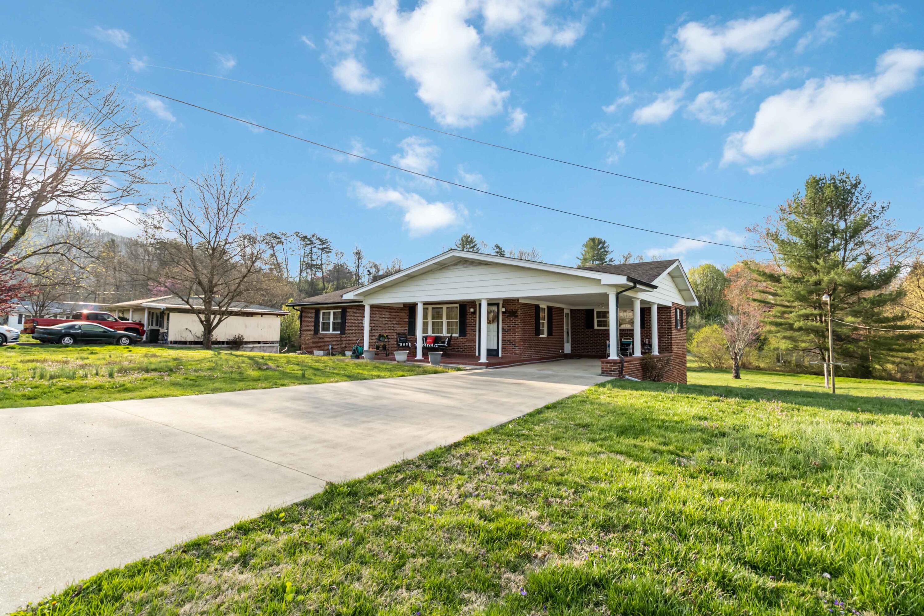511 Moore Road Williamsburg, KY 40769 - Photo 7 of 50 001
