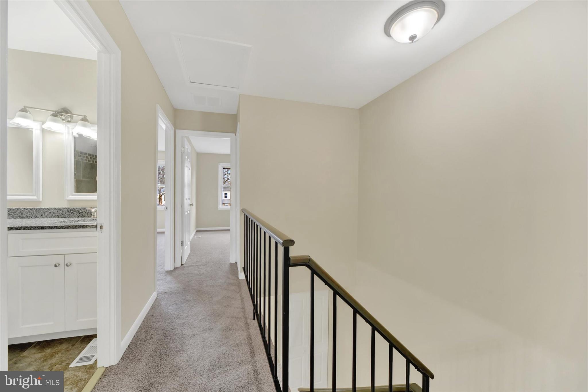 413 Colonial Ridge Lane Arnold, MD 21012 - Photo 16 of 25 Upstairs hallway