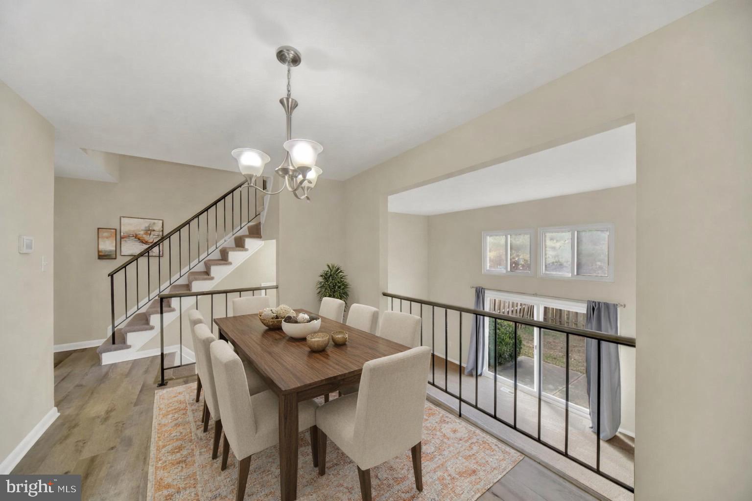 413 Colonial Ridge Lane Arnold, MD 21012 - Photo 2 of 25 Dining room