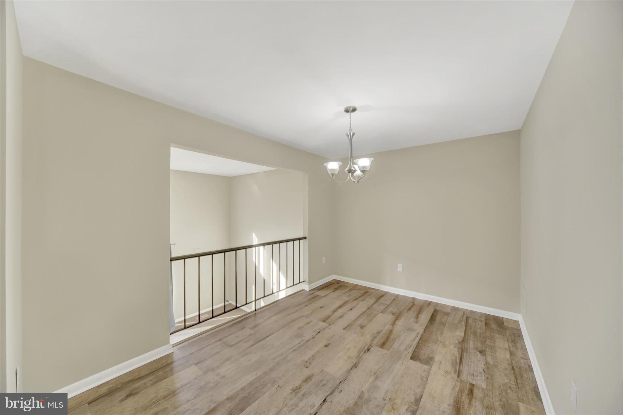 413 Colonial Ridge Lane Arnold, MD 21012 - Photo 3 of 25 Dining room
