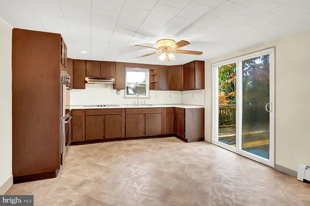 $239,900 | 1755 Pottsville Street, Lykens, PA 17048