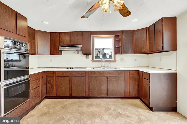 $239,900 | 1755 Pottsville Street, Lykens, PA 17048