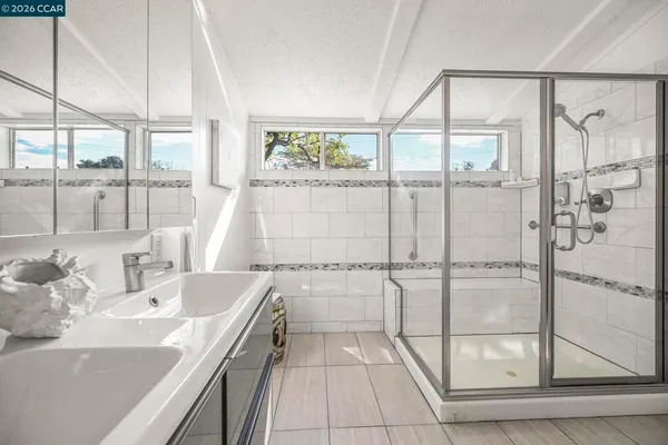 $340,000 | 1201 Monument Boulevard, Concord, CA 94520