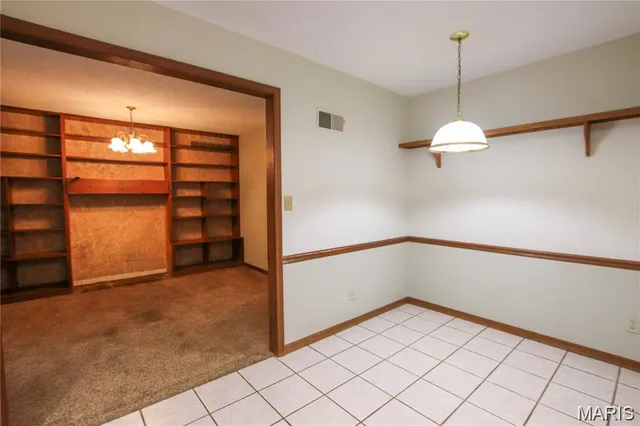 $277,000 | 566 Country Lane, Sullivan, MO 63080