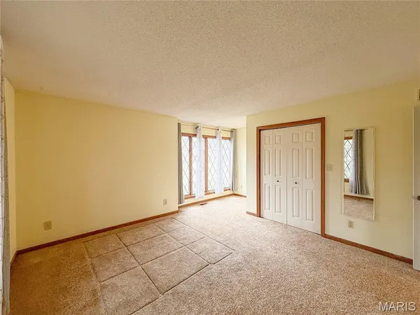 $265,000 | 566 Country Lane, Sullivan, MO 63080