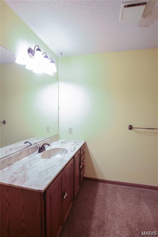 566 Country Lane Sullivan, MO 63080 - Photo 15 of 31