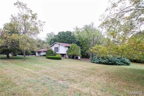 $265,000 | 566 Country Lane, Sullivan, MO 63080