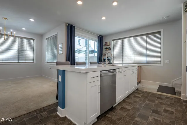 $948,000 | 3067 Harrison Lane, Simi Valley, CA 93065