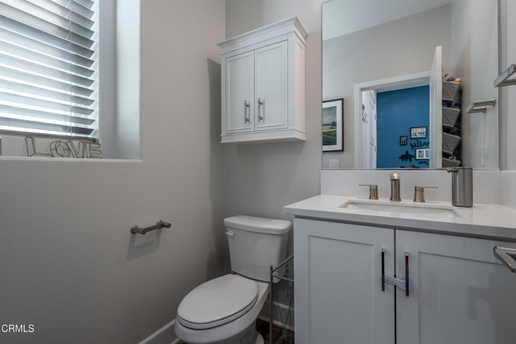 3067 Harrison Lane Simi Valley, CA 93065 - Photo 7 of 46 012