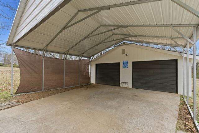 $399,900 | 919 Sun Valley Drive, Madison, TN 37115