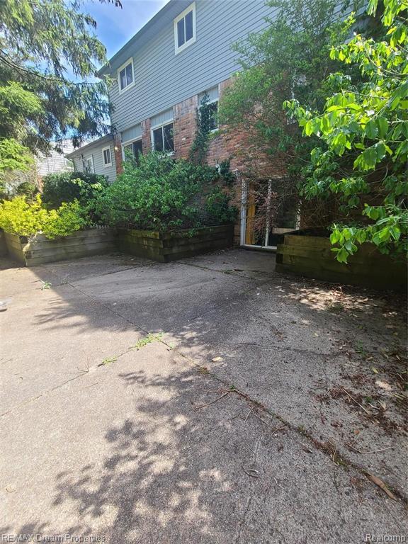 30342 Wicklow Road Farmington Hills, MI 48334 - Photo 50 of 59