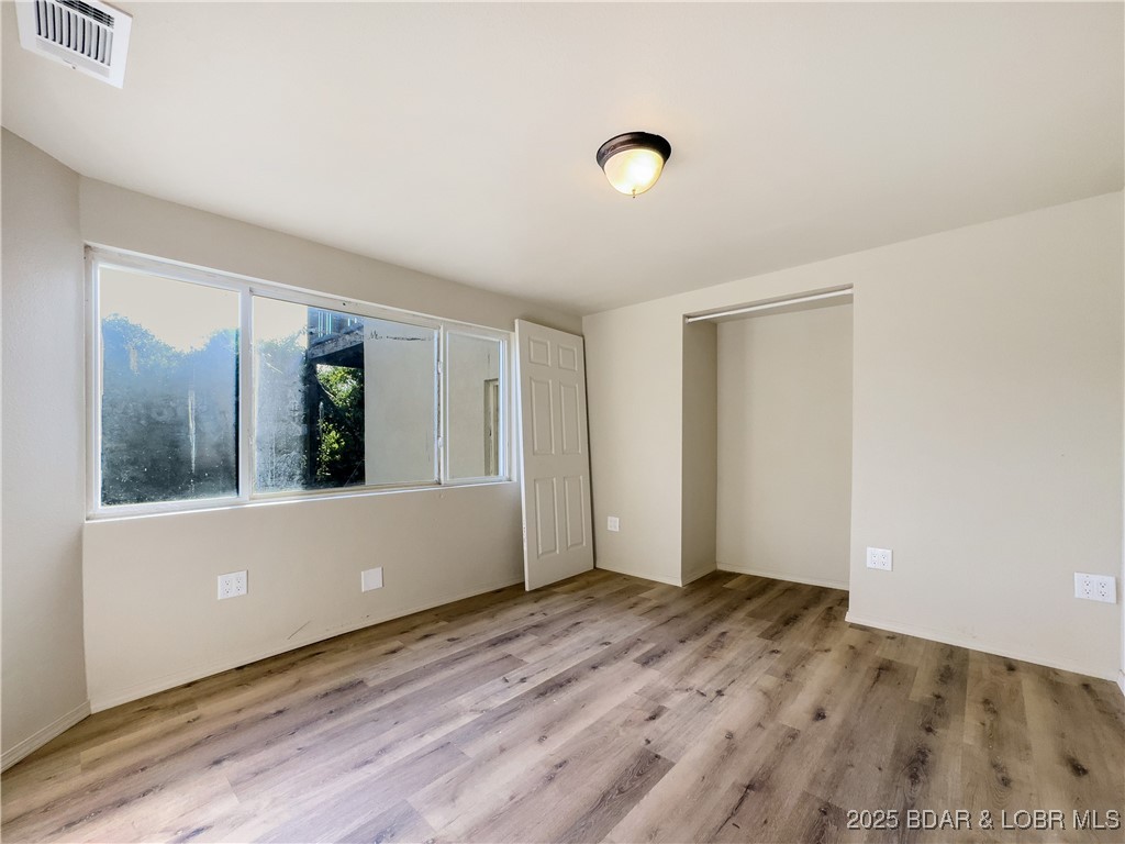 45 Lake Road Camdenton, MO 65020 - Photo 18 of 41